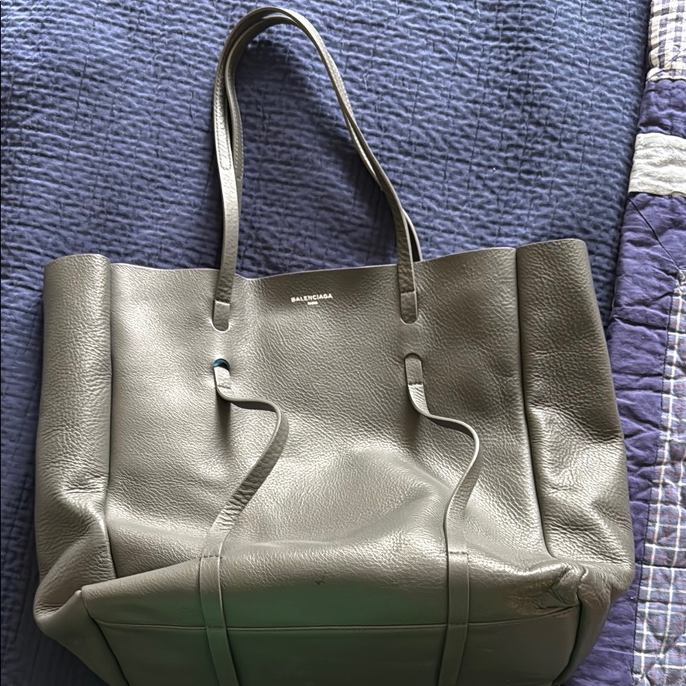 2017 Balenciaga Gray with Blue Interior Sac Bag